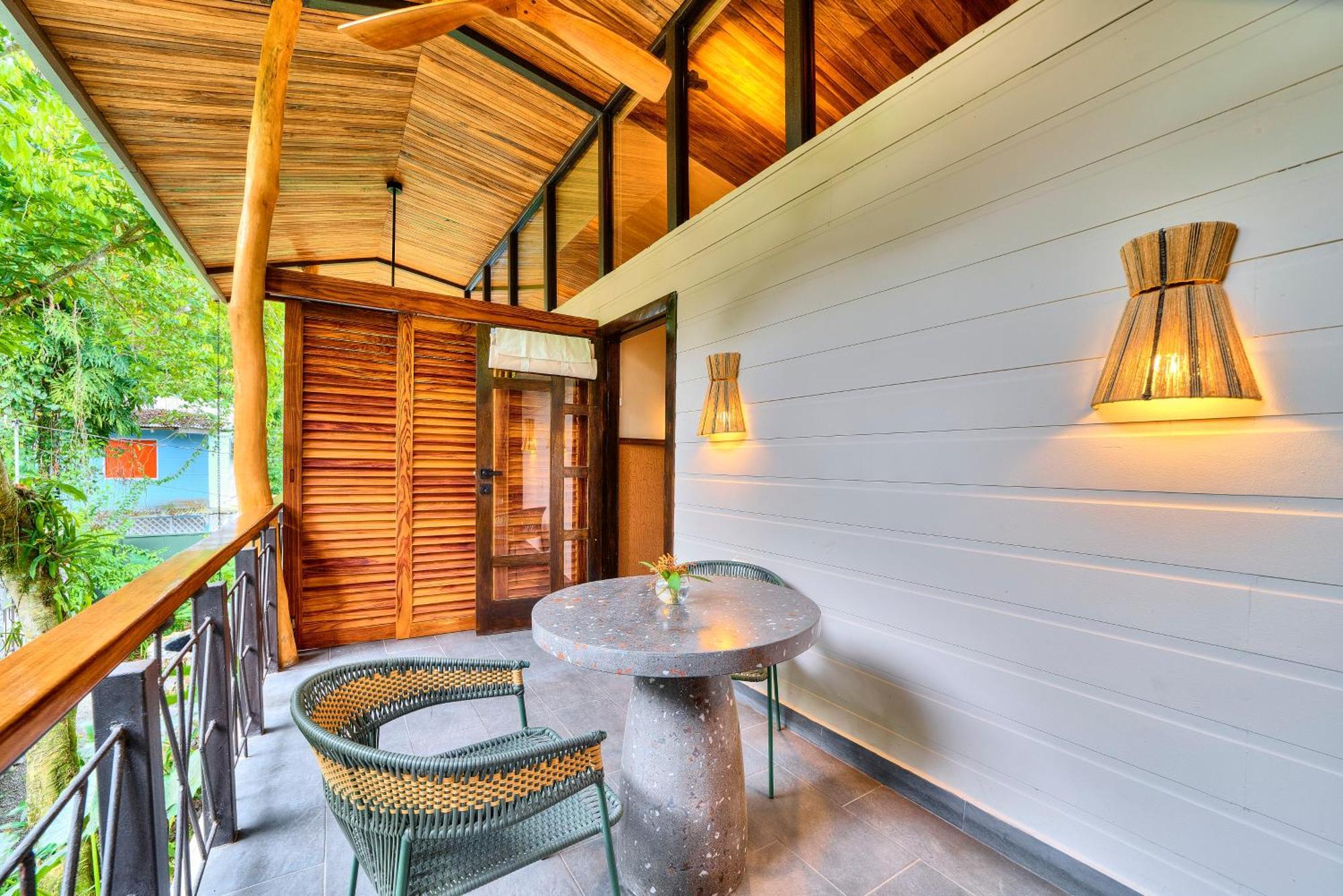 Conga Boutique Hotel Puerto Viejo de Talamanca Экстерьер фото